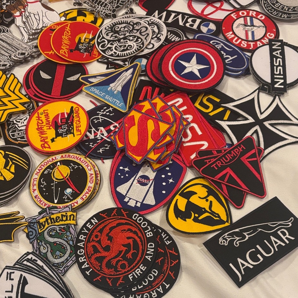 Mystery Bundle of 10 Assorted Iron-On Patches - Picture 3 of 5